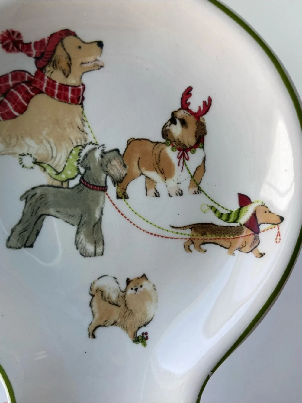 Pier 1 Imports Park Avenue Puppies Ceramic Spoon Rest Christmas Holiday Dogs EUC